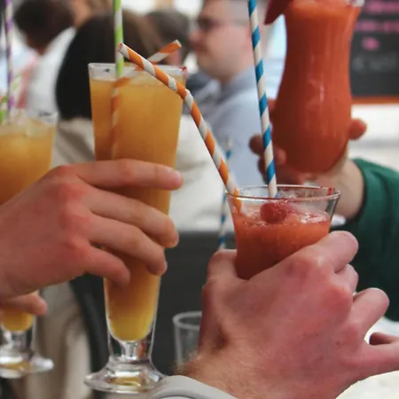 ゲストハウス Vegas - Adults Only アルブフェイラ