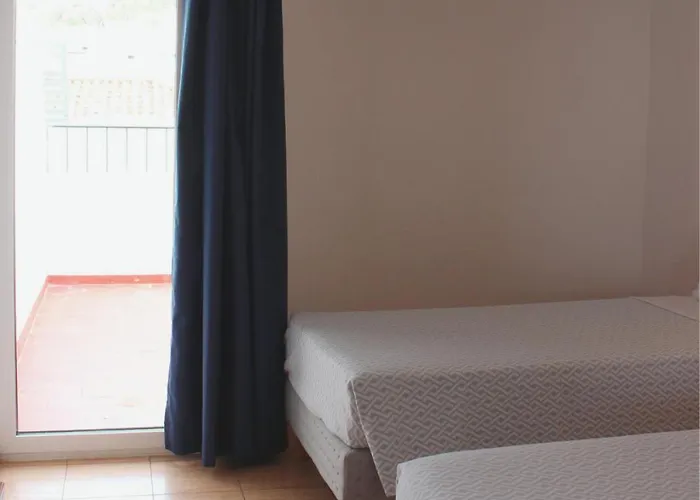 Konukevi Vegas - Adults Only 2*