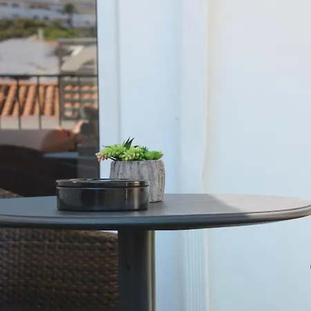 Vegas - Adults Only 2*